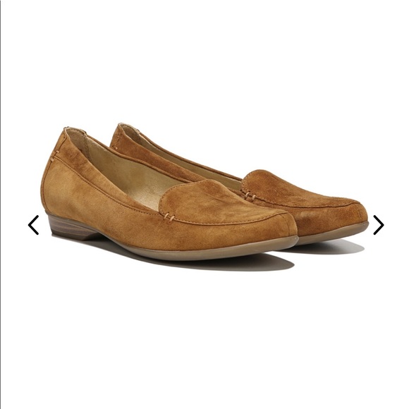 Naturalizer Saban Flats Suede 